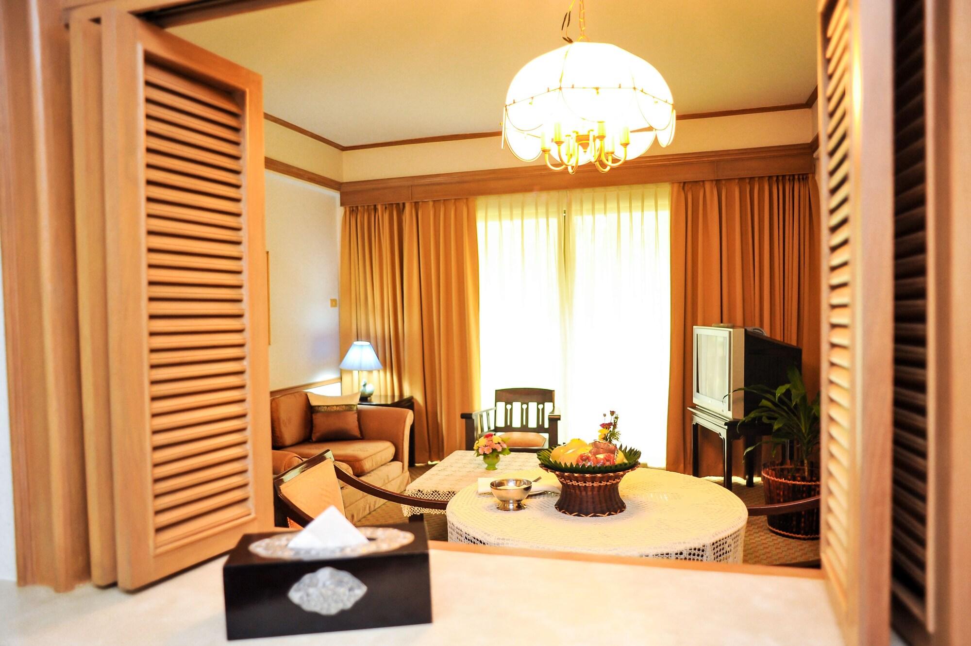 Wiang Indra Riverside Resort Chiang Rai Exterior foto